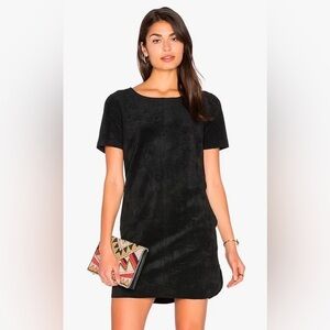 Velvet by Graham & Spencer Reya Faux Suede Mini Dress Black M‎